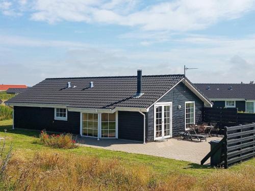 Modern Oasis in Scenic Lokken-By Traum