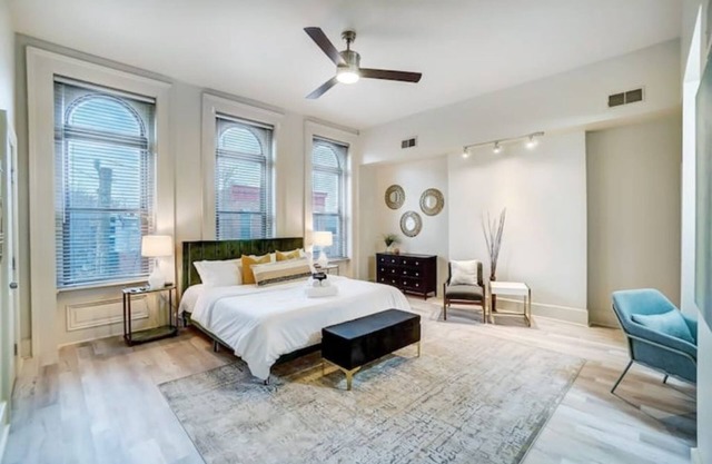 Modern OTR Condo 2BR/1.5BA - TQL Stadium - Walkable
