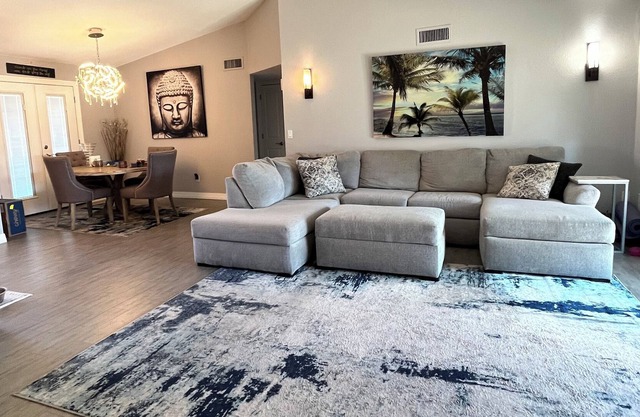 Modern Scottsdale Retreat Near Kierland, TPC, Barrett Jackson, Old Town & More!