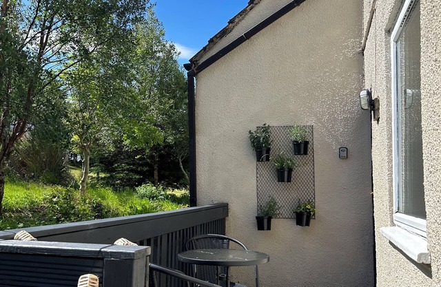 Modern self-contained flat, Isle of Skye