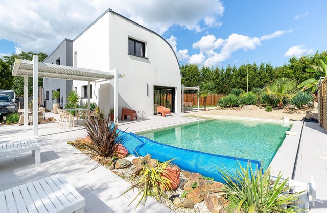 Modern Villa with Private Pool