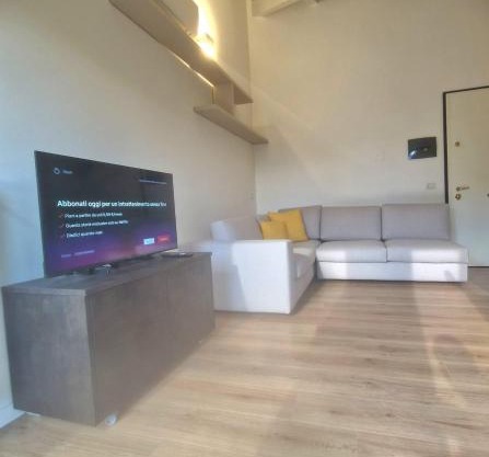 Modern Viggi Suite Home
