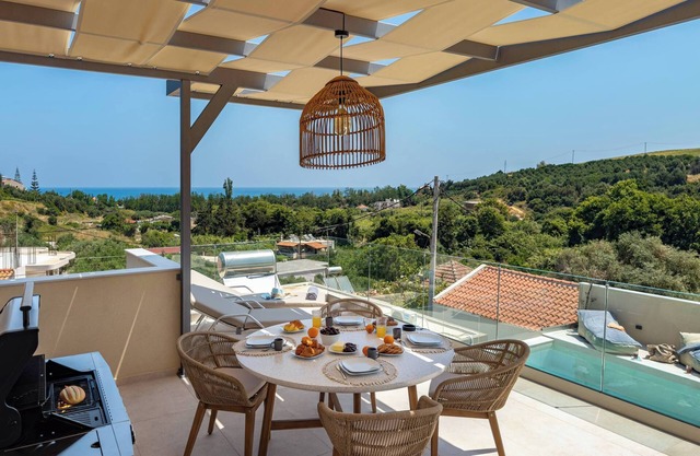 Modern Villa with Private Pool & Mountain Views