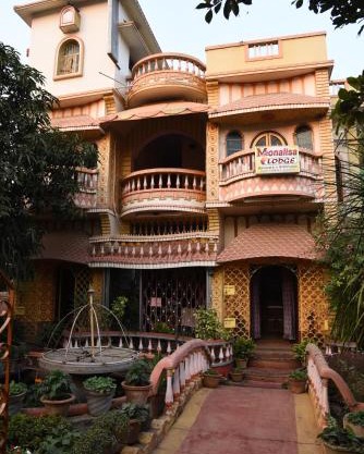 Monalisa Lodge