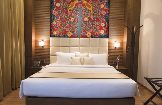 Monotel Luxury Business Hotel