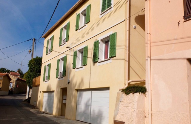 MONTACALA - Berre-les-Alpes - Rear niçois