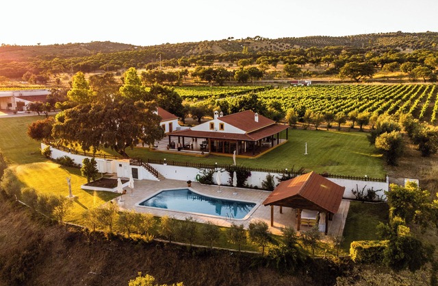 MONTE DA RAPOSINHA Wine Tourism, Montargil