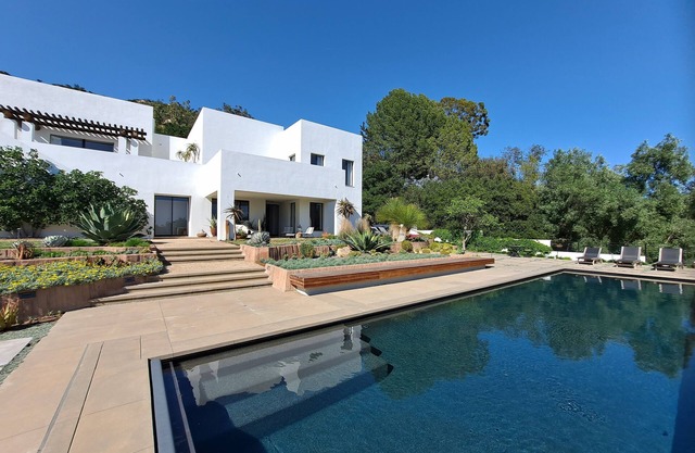 Montecito Modern - A Contemporary Masterpiece in Montecito