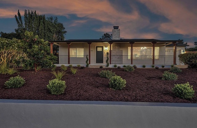 Monterey Bay Ocean Peak Home Near Carmel & Pebble Beach 4 Bed 3.5 Bath & AC
