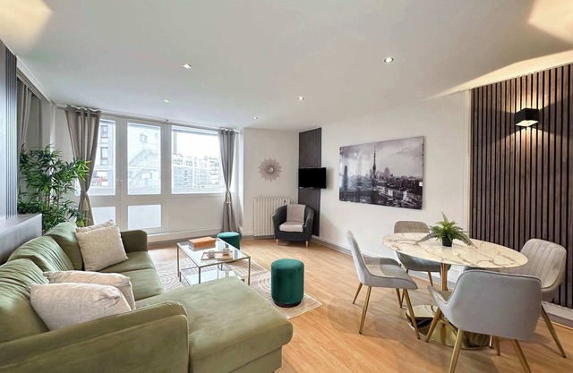 Montparnasse Spacious & Cosy flat with lift for 6
