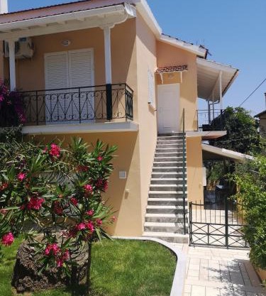 Moraitika Old Village Apartments