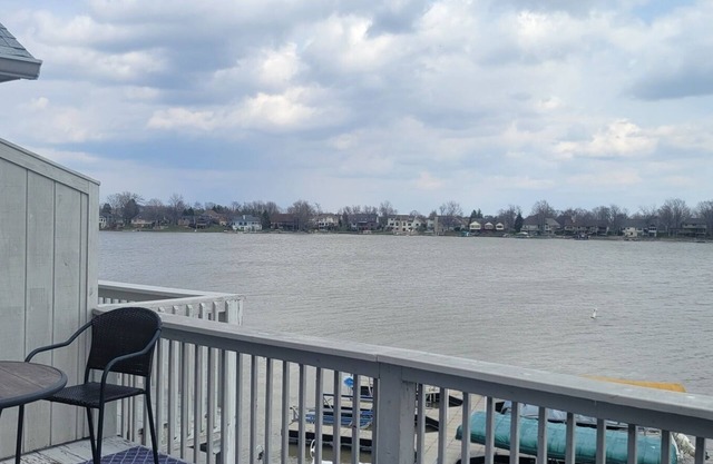 Morse Lake Condo with boat slip for rent