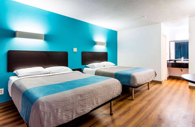 Motel 6 Lagrange, GA