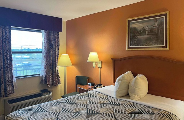 Motel 6 Morrilton, AR