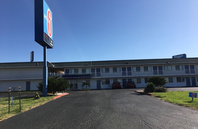 Motel 6 Tucumcari, NM
