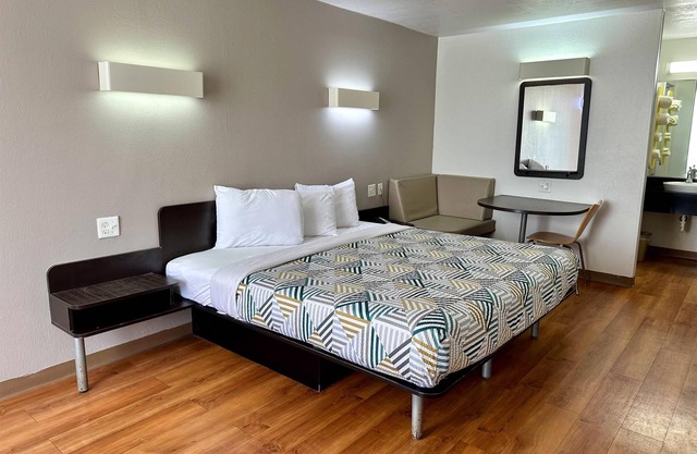 Motel 6 West Monroe, LA