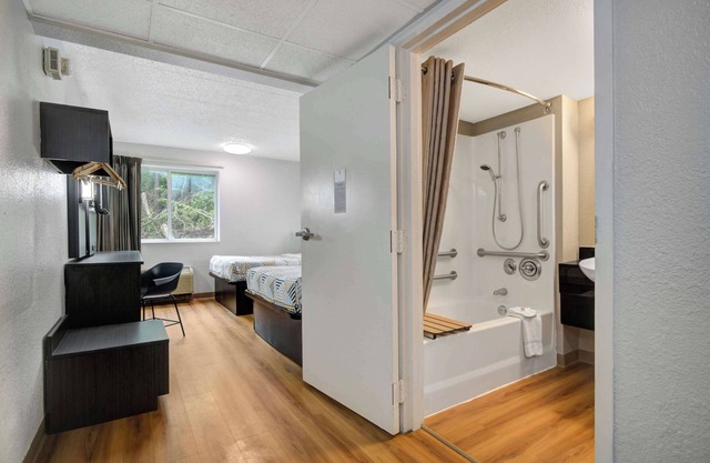 Motel 6 York, PA - North