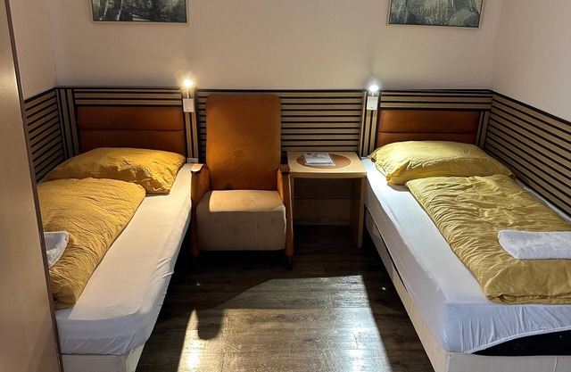 Motel Caesar