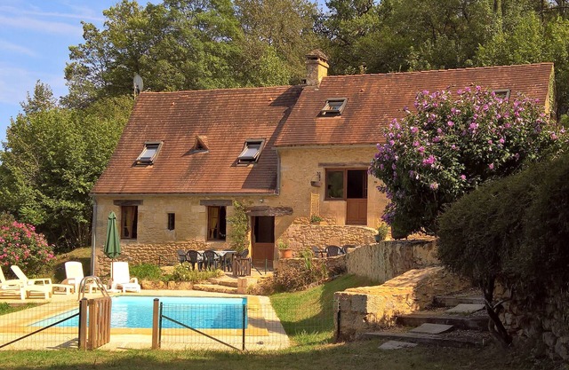 Moulin de la Grenaderie – Peaceful Retreat with Pool in the Heart of Périgord Noir
