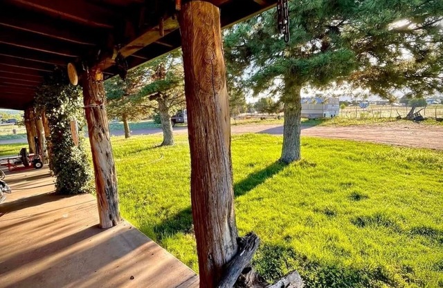 Mountain Cabin ATV trails, convenient and comfort. Enjoy nature Lots of parking