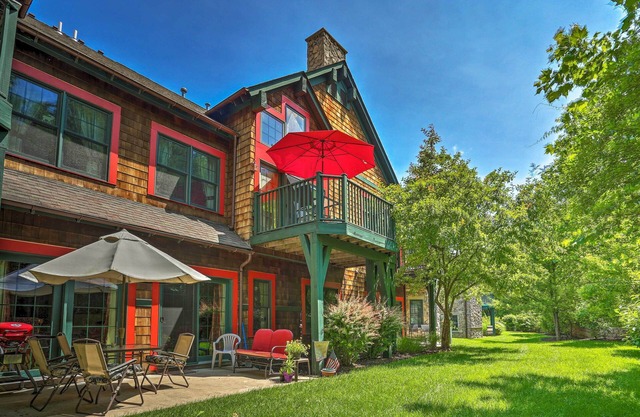 Mountain Creek Resort Home - Hot Tub & Pool Access