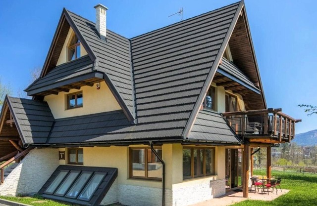 Mountain Haven Superb 2-bedroom apartment with WiFi in Kościelisko