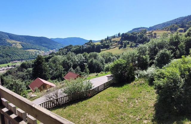 Mountain view apartment