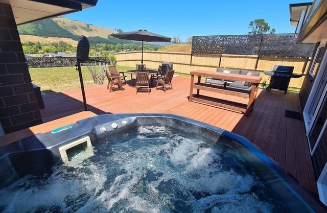 Mountain View Getaway