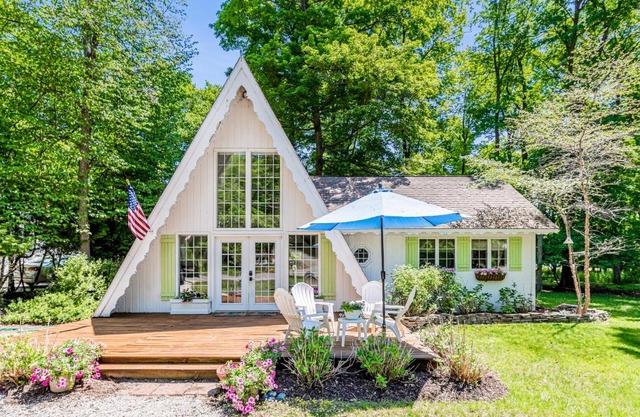 Mt McSauba A Frame Cottage