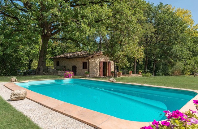 Mulino Della Quercia 2+1, Emma Villas