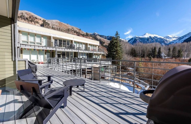 Muscatel-Curate Telluride-Hot Tub, Views, Town Park, Near Gondola, Parking