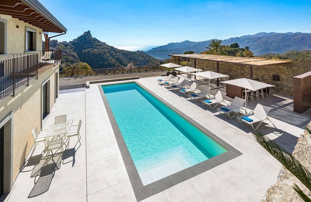 My Rental Homes - Villa Zafferano with swimming pool, terrace and sea view.
