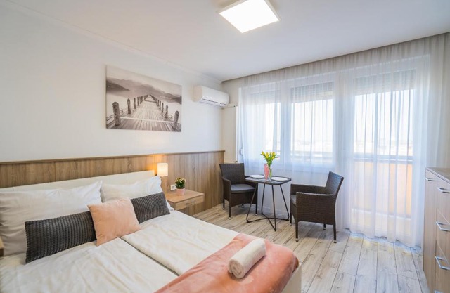 MyFlat Studio Laura