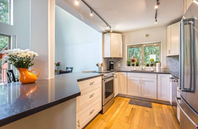 Mystic Grove - Wooded property with on the edge of the Olympic National Forest