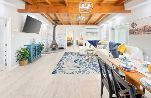 Mystic Views - Pool, Hot Tub, Game Room, Fire Pit & Desert Views 4 Bedroom Home by RedAwning