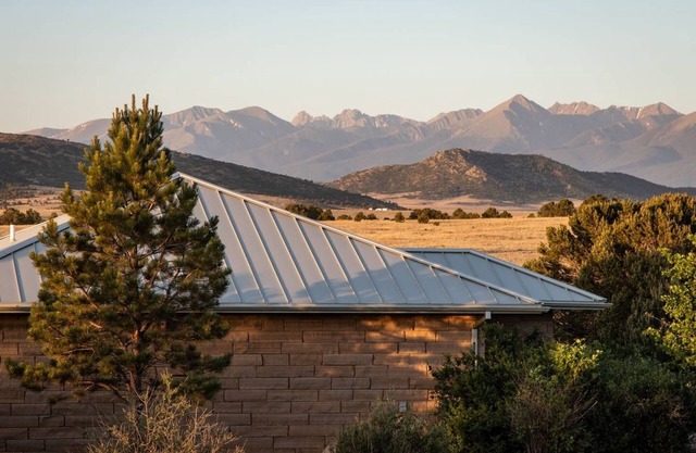 Mystically peaceful guest house w/Observatory; Greenhouse; Meditation Chapel &