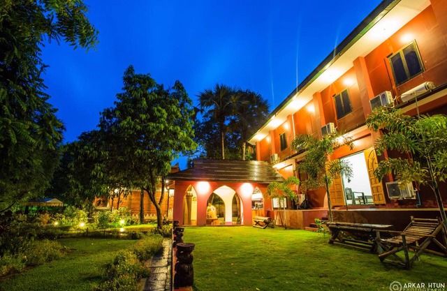 Nanda Garden Hotel
