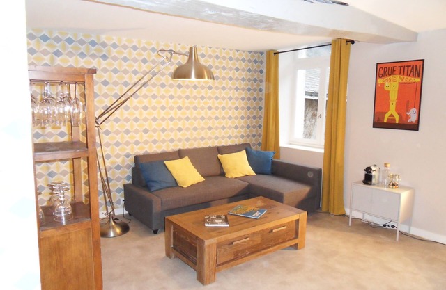Nantes furnished rentals at the foot of the Cathedral