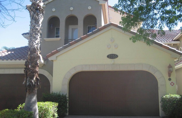 Naples, FL Fiddler's Creek Gated Community Coach Home 10 minutes Marco Island
