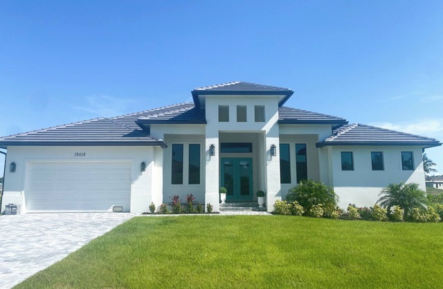 Naples Oasis On Golf Course