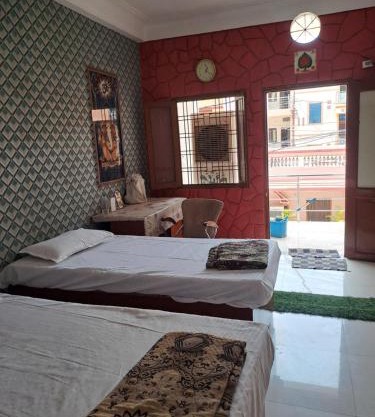Narmada Guest House
