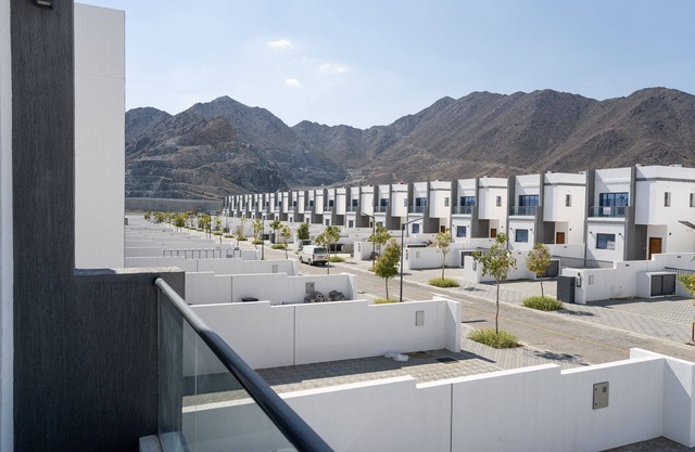 Nasma Holiday Homes - Al Dana Villas