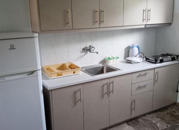 Natalie rooms 2 plaka drepano Ευρύχωρο και δροσερό