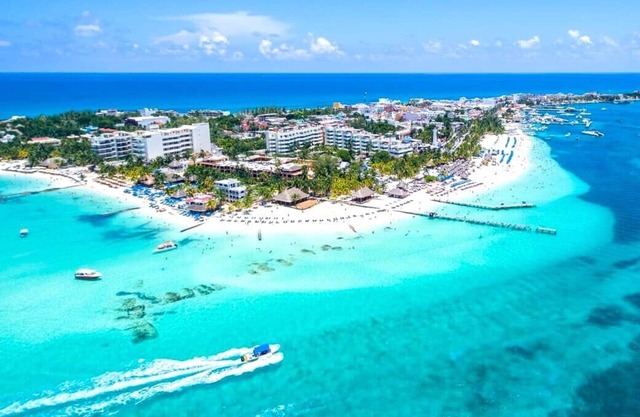 Nautibeach Resort Deluxe ground floor apartment