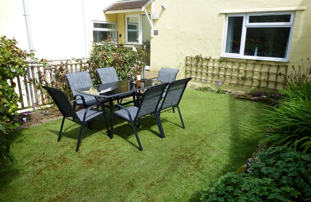 Neap Tide Looe, 3bed2bath, close to town/beach, ideal for couples/families