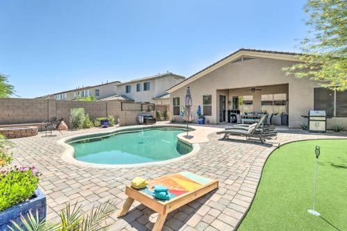 Near Golf and Spring Training Goodyear Home with Pool
