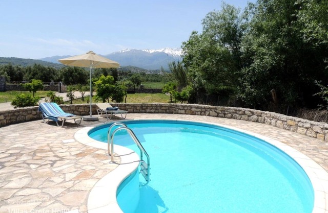 Near Kalives. 2 bedrooms, private pool, Free WIFI, A.C, views and all amenities.