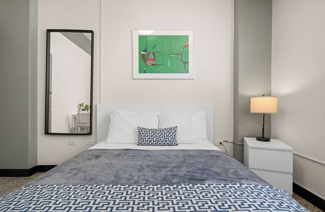 Near Old San Juan & La Placita | For Family & Friends | Mini Fridge