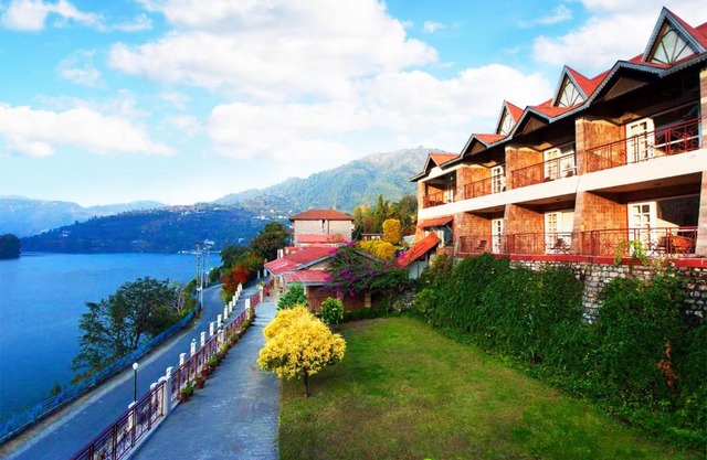 Neelesh Inn- A Luxury Lake View Hotel- 20 kms from Nainital
