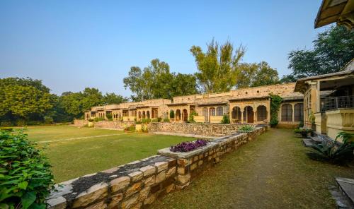 Neemrana's - Hill Fort - Kesroli